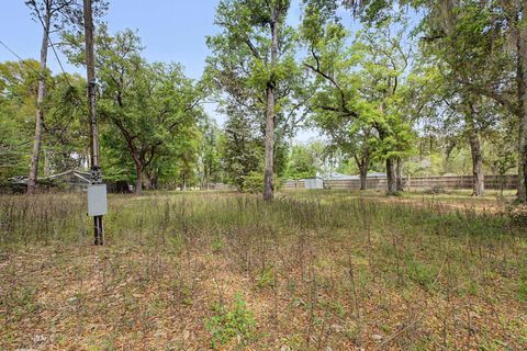 Tiny photo for 2901 BEN STOUTAMIRE Road, Tallahassee, FL 32310 (MLS # 398812)