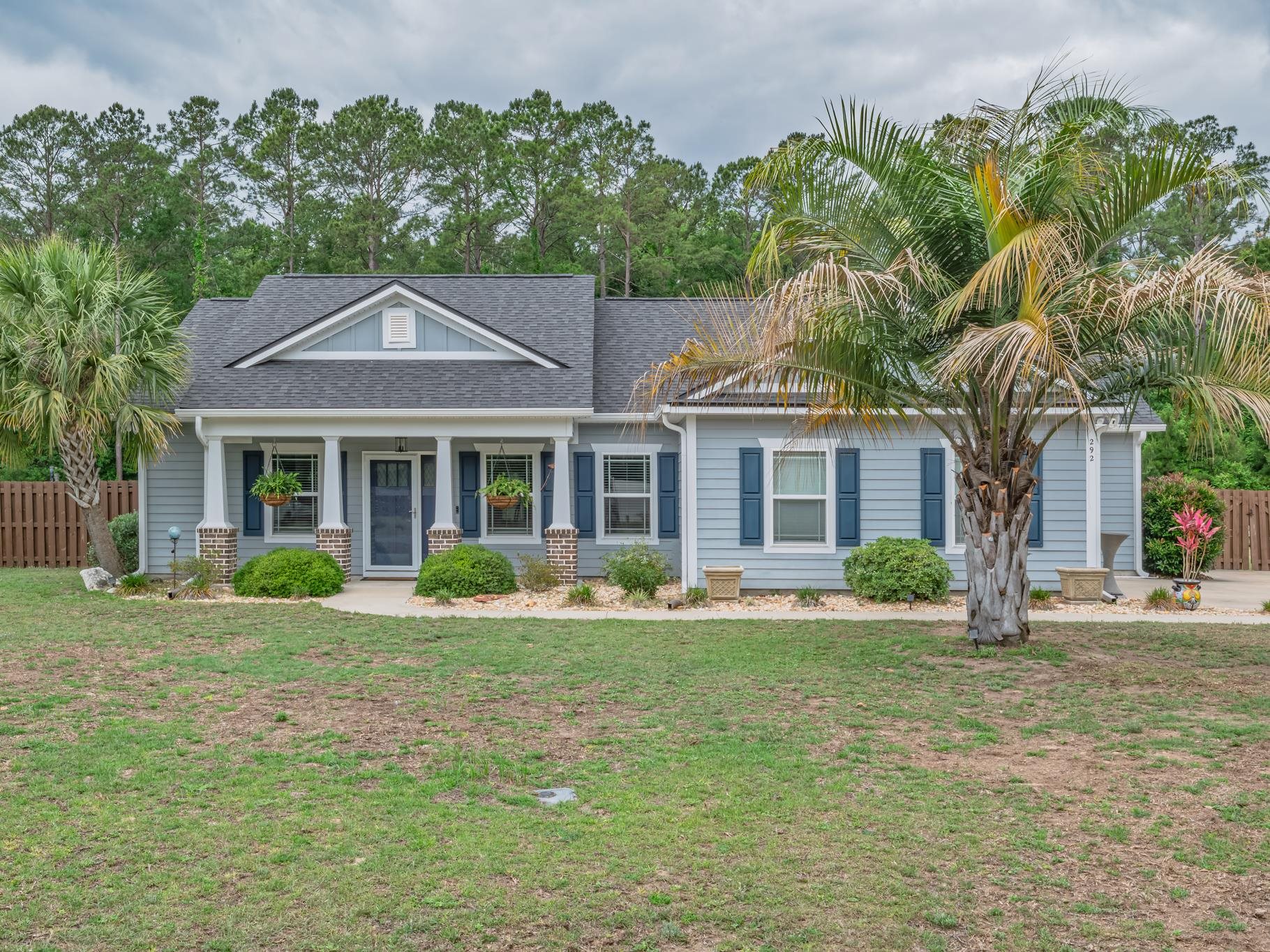292 Parkside Circle