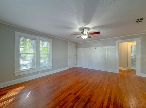 Tiny photo for 306 Perkins Street, Tallahassee, FL 32301 (MLS # 392174)