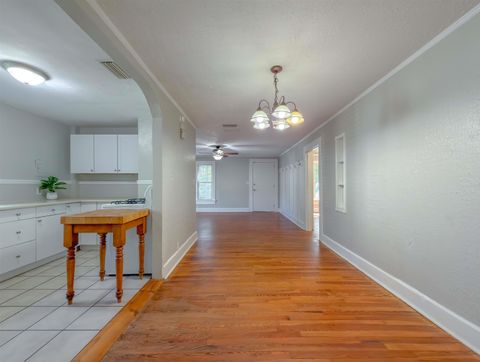 Tiny photo for 306 Perkins Street, Tallahassee, FL 32301 (MLS # 392174)