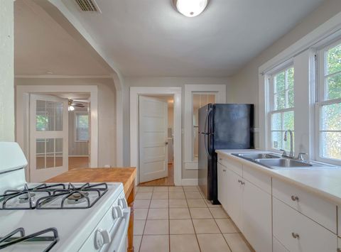 Tiny photo for 306 Perkins Street, Tallahassee, FL 32301 (MLS # 392174)
