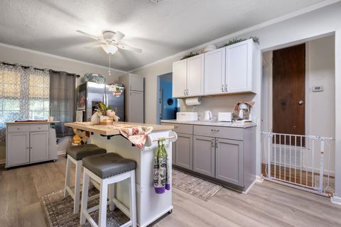 Tiny photo for 1928 Longview Drive, Tallahassee, FL 32303 (MLS # 393529)