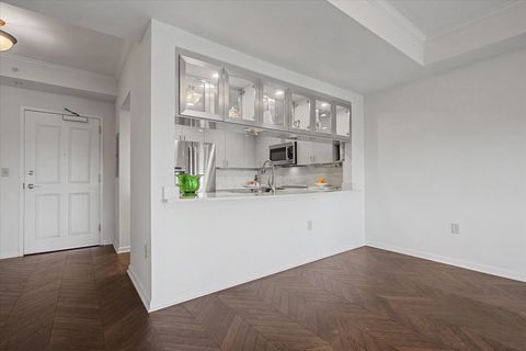 Tiny photo for 121 N Monroe St Unit 1206 East St, Tallahassee, FL 32301 (MLS # 395845)