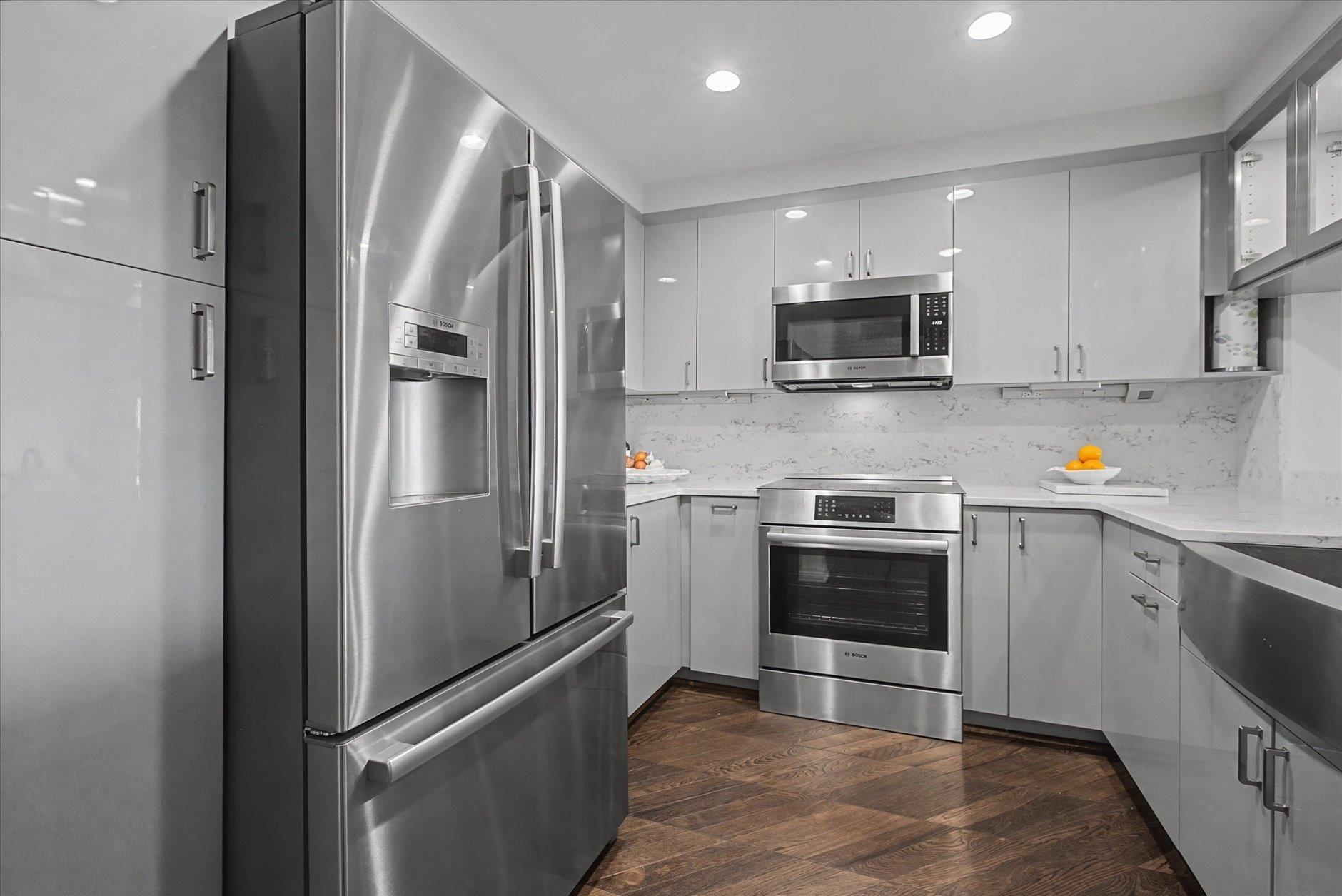 121 N Monroe St Unit 1206 East