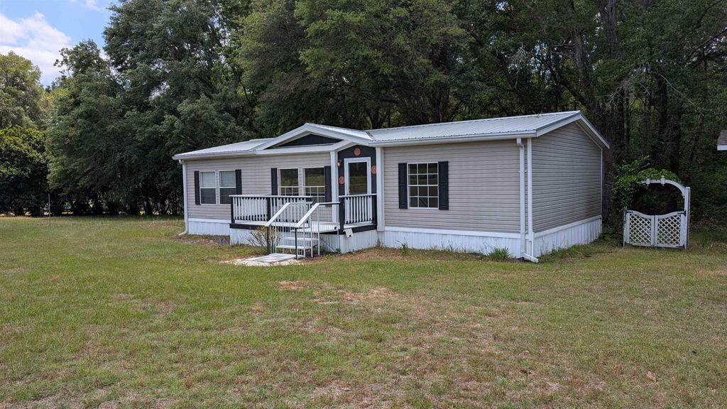 Photo of 120 Larry's Lane, Monticello, FL 32344 (MLS # 399311)