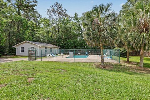 Tiny photo for 1404 GOLDEN PARK Court, Tallahassee, FL 32303 (MLS # 400388)