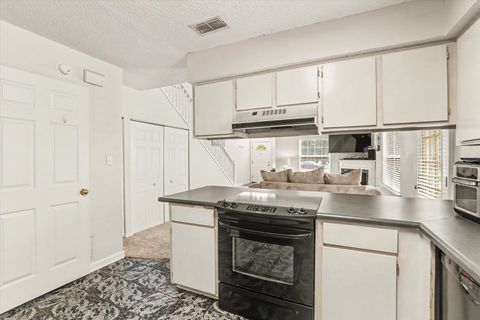 Tiny photo for 1404 GOLDEN PARK Court, Tallahassee, FL 32303 (MLS # 400388)