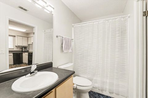 Tiny photo for 1404 GOLDEN PARK Court, Tallahassee, FL 32303 (MLS # 400388)