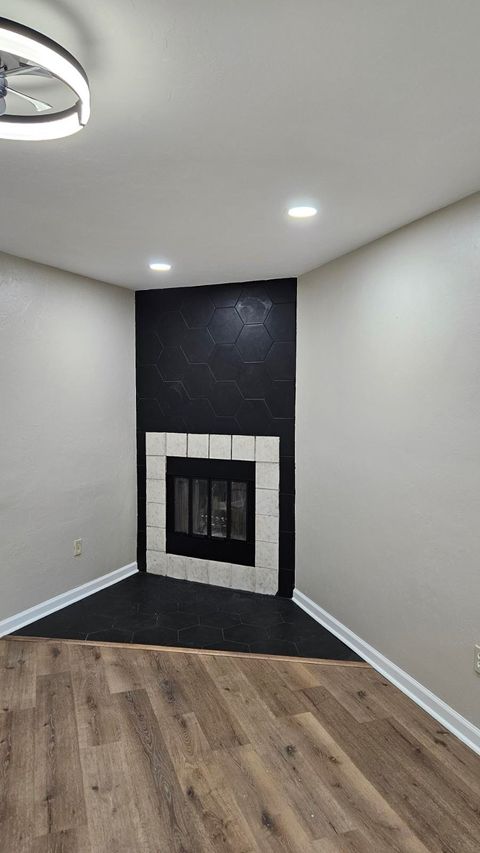 Tiny photo for 1998 NICKLAUS Drive, Tallahassee, FL 32301 (MLS # 393332)