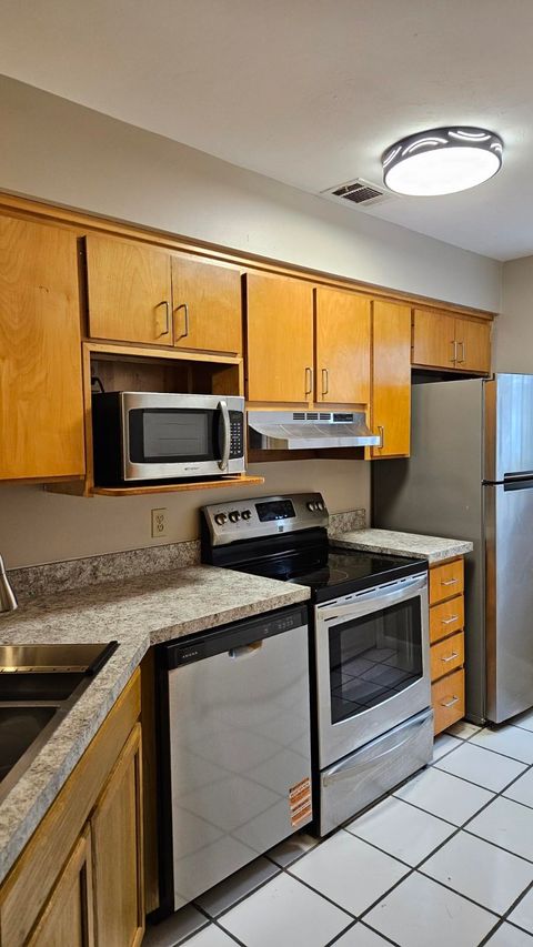 Tiny photo for 1998-C NICKLAUS Drive, Tallahassee, FL 32301 (MLS # 393332)