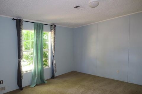 Tiny photo for 14 Sparrow Court, Havana, FL 32333 (MLS # 399154)