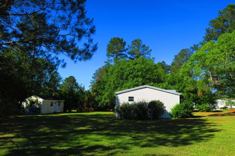 Tiny photo for 14 Sparrow Court, Havana, FL 32333 (MLS # 399154)