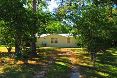 Tiny photo for 14 Sparrow Court, Havana, FL 32333 (MLS # 399154)