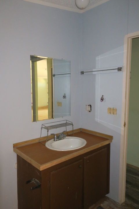 Tiny photo for 14 Sparrow Court, Havana, FL 32333 (MLS # 399154)