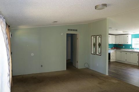 Tiny photo for 14 Sparrow Court, Havana, FL 32333 (MLS # 399154)