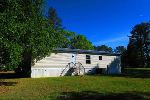 Tiny photo for 14 Sparrow Court, Havana, FL 32333 (MLS # 399154)