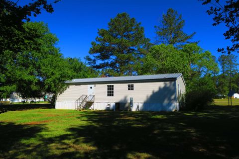 Tiny photo for 14 Sparrow Court, Havana, FL 32333 (MLS # 399154)