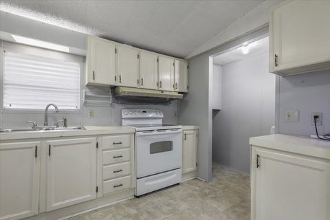 Tiny photo for 9046 Hardwood Lane, Tallahassee, FL 32311 (MLS # 390883)
