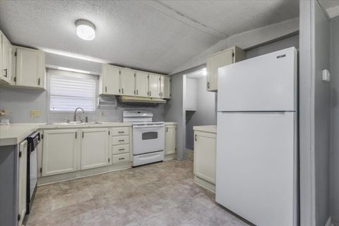 Tiny photo for 9046 Hardwood Lane, Tallahassee, FL 32311 (MLS # 390883)