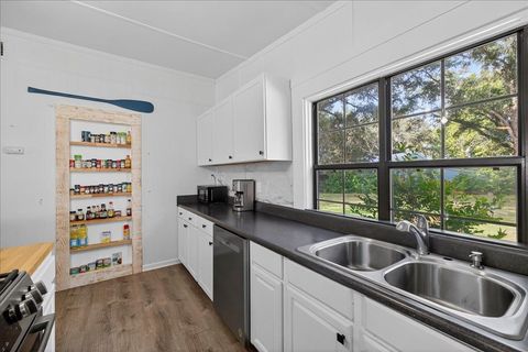 Tiny photo for 21006 LANIER Court, Tallahassee, FL 32310 (MLS # 388954)