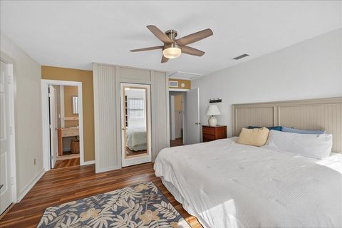 Tiny photo for 21006 LANIER Court, Tallahassee, FL 32310 (MLS # 388954)