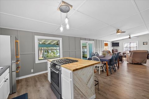 Tiny photo for 21006 LANIER Court, Tallahassee, FL 32310 (MLS # 388954)