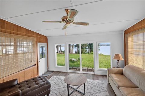 Tiny photo for 21006 LANIER Court, Tallahassee, FL 32310 (MLS # 388954)