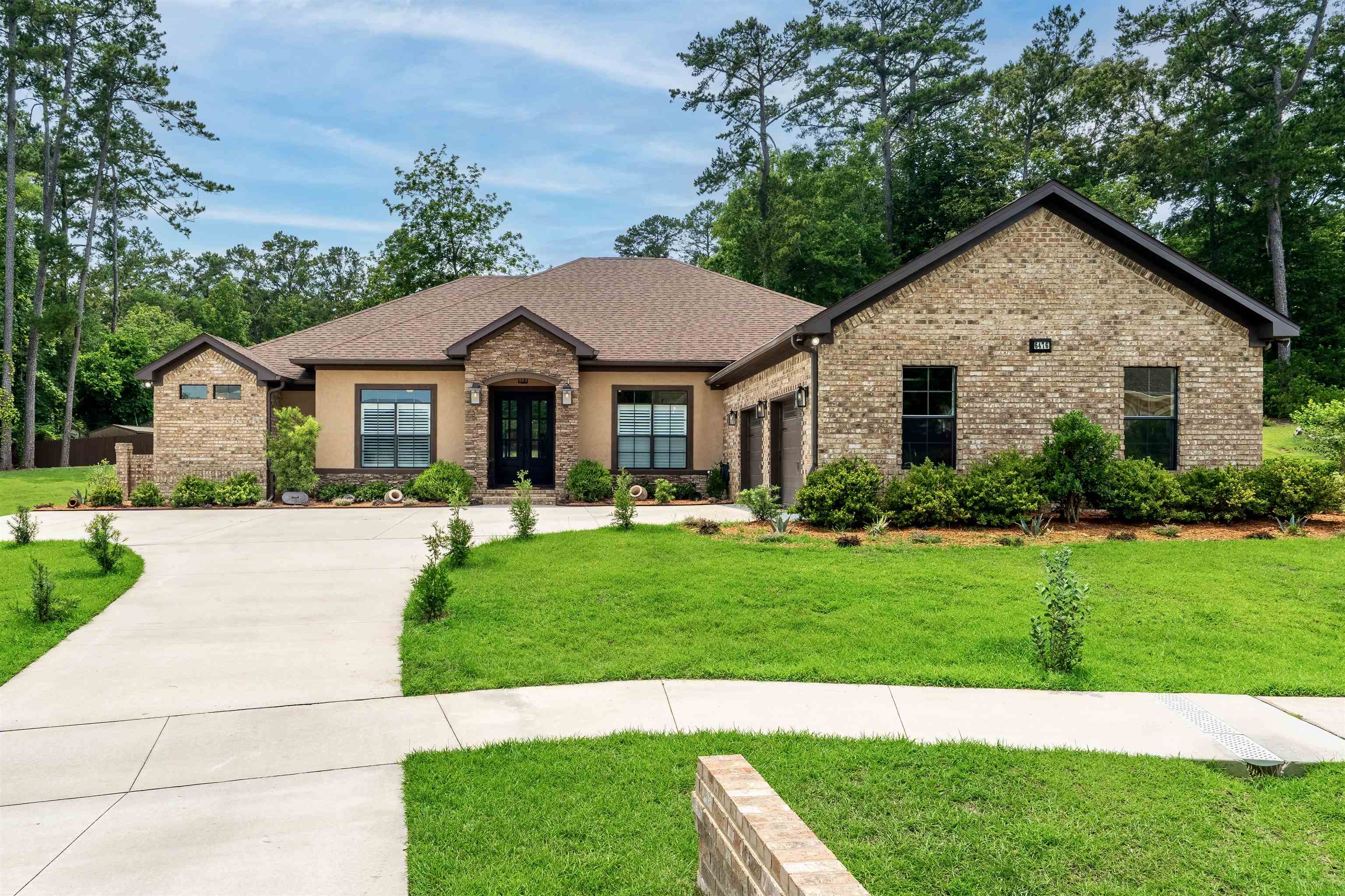 6476 Tracy Lane