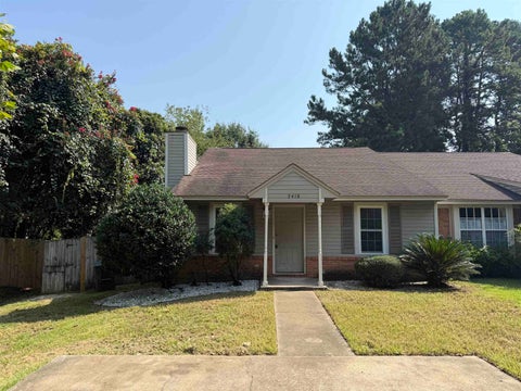 Photo of 2418 Ian Drive, Tallahassee, FL 32303 (MLS # 402944)