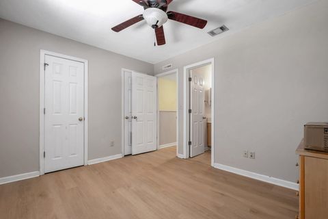 Tiny photo for 796 E Timberwood Circle, Tallahassee, FL 32304 (MLS # 390395)