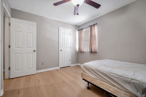 Tiny photo for 796 E Timberwood Circle, Tallahassee, FL 32304 (MLS # 390395)