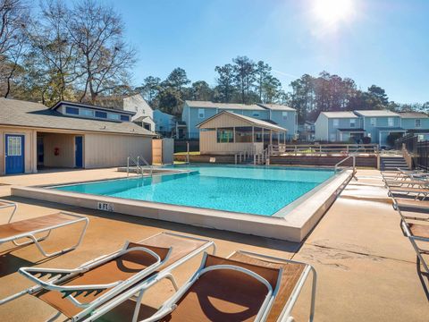 Tiny photo for 796 E Timberwood Circle, Tallahassee, FL 32304 (MLS # 390395)