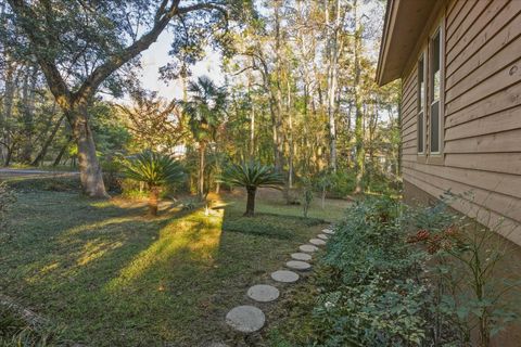 Tiny photo for 3705 Ravine Drive, Tallahassee, FL 32312 (MLS # 394052)