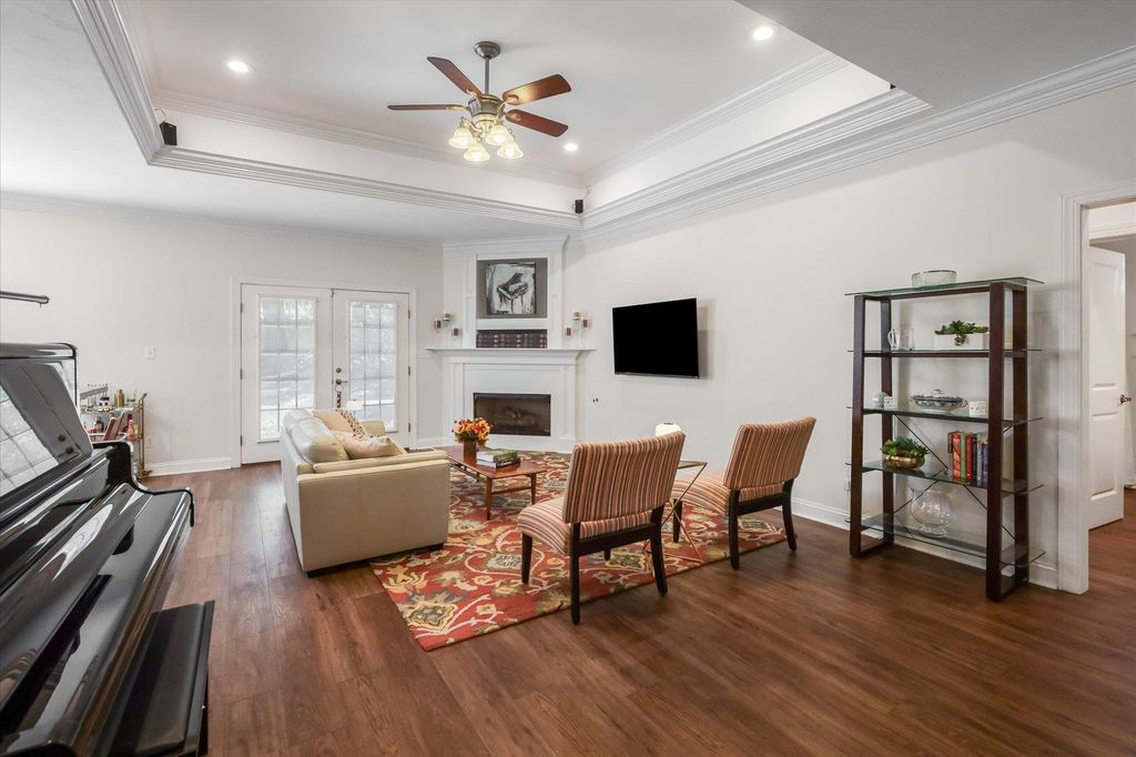 Photo of 1221 Richview Road, Tallahassee, FL 32301 (MLS # 392333)
