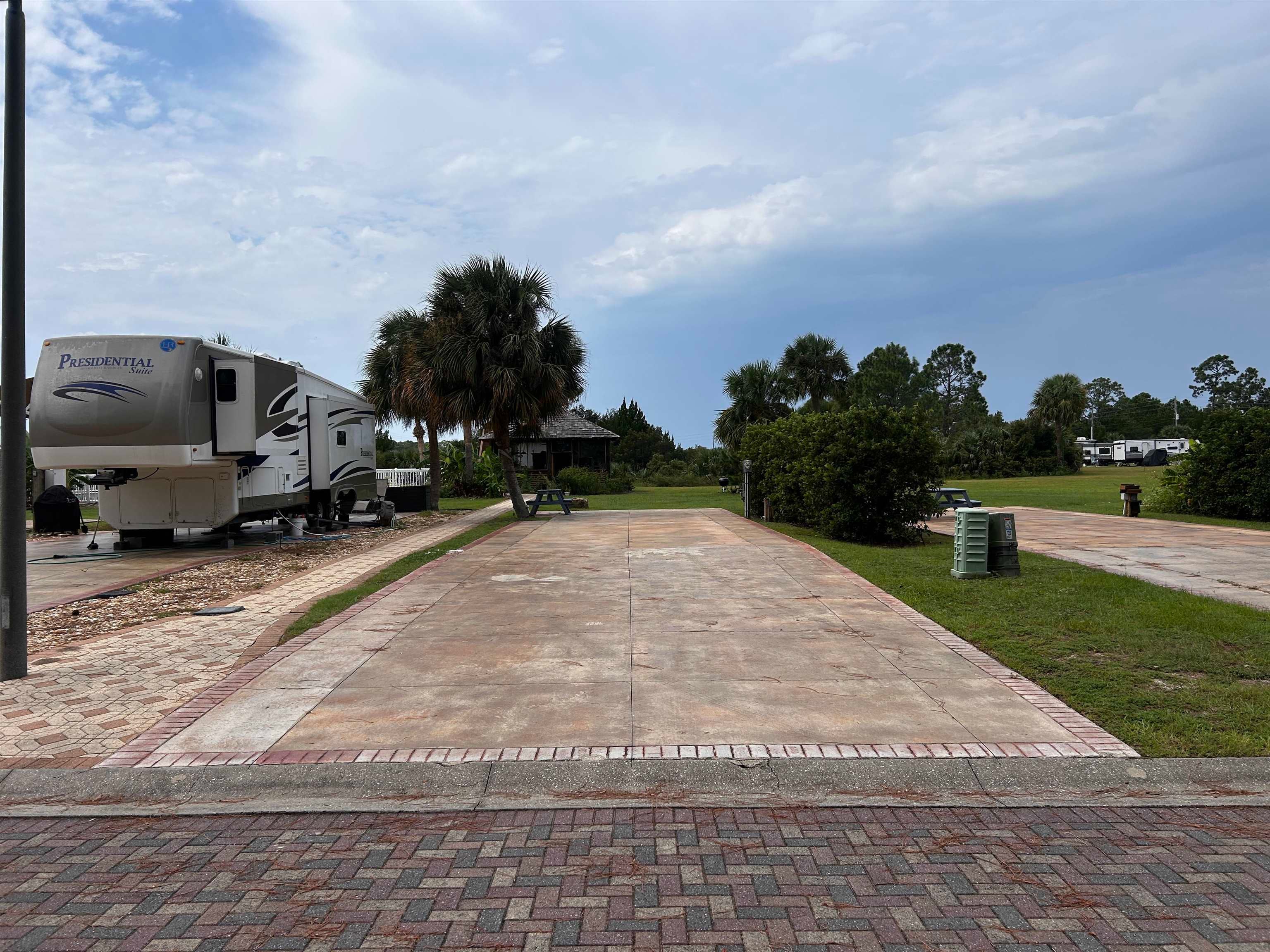 303 East Pass Landing