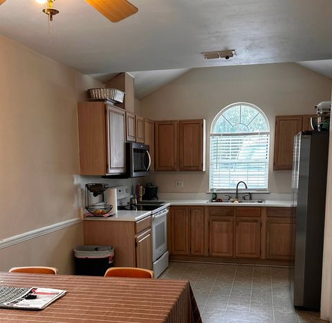 Tiny photo for 1708 Augustine Place, Tallahassee, FL 32301 (MLS # 392095)