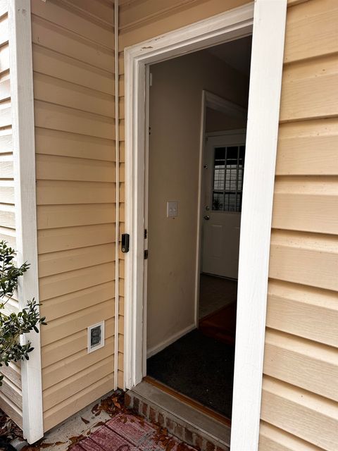 Tiny photo for 1708 Augustine Place, Tallahassee, FL 32301 (MLS # 392095)