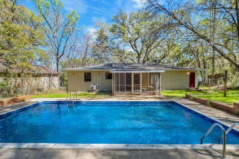 A home in TALLAHASSEE