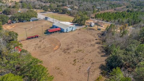 Tiny photo for 91 Old Mt Pleasant Road, Quincy, FL 32352 (MLS # 396788)