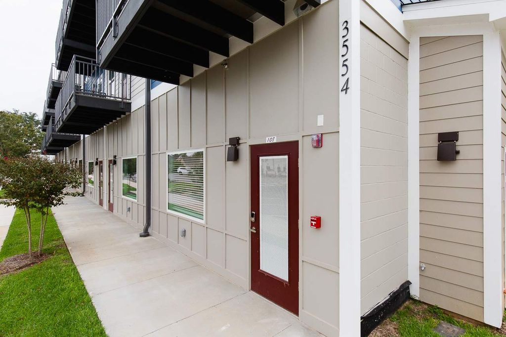 Photo of 3554 Austin Davis Avenue #104, Tallahassee, FL 32308 (MLS # 389538)