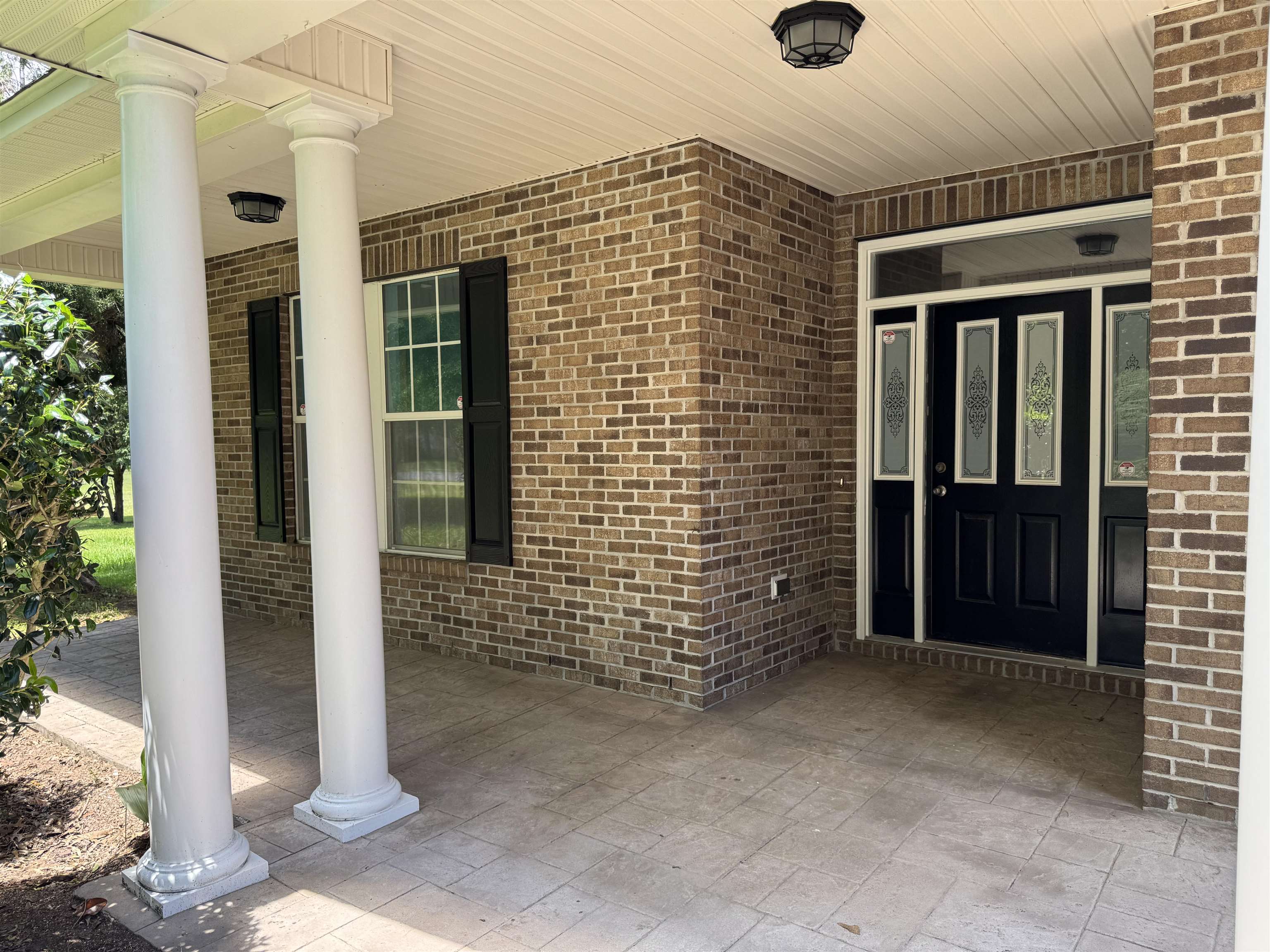 106 Parkside Circle