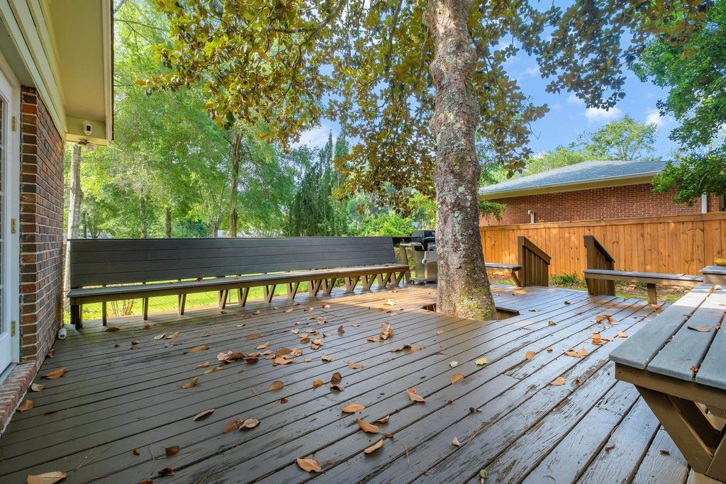 Photo of 2805 Tipperary Drive, Tallahassee, FL 32309 (MLS # 388512)