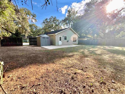 Tiny photo for 604 W Sixth Avenue, Tallahassee, FL 32303 (MLS # 386330)