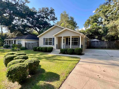 Tiny photo for 604 W Sixth Avenue, Tallahassee, FL 32303 (MLS # 386330)