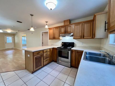 Tiny photo for 604 W Sixth Avenue, Tallahassee, FL 32303 (MLS # 386330)