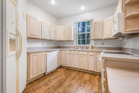 Tiny photo for 23390 Elmwood Lane, Other Florida, FL 32064 (MLS # 399432)