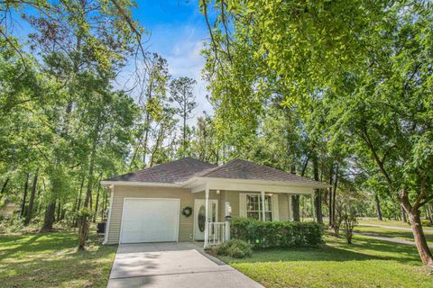 Tiny photo for 23390 Elmwood Lane, Other Florida, FL 32064 (MLS # 399432)