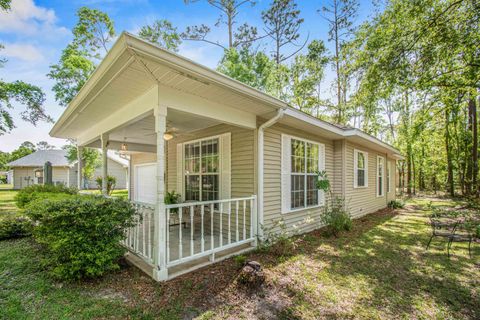 Tiny photo for 23390 Elmwood Lane, Other Florida, FL 32064 (MLS # 399432)