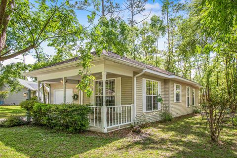 Tiny photo for 23390 Elmwood Lane, Other Florida, FL 32064 (MLS # 399432)