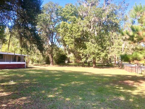 Tiny photo for 24057 Lanier Street, Tallahassee, FL 32310 (MLS # 392580)